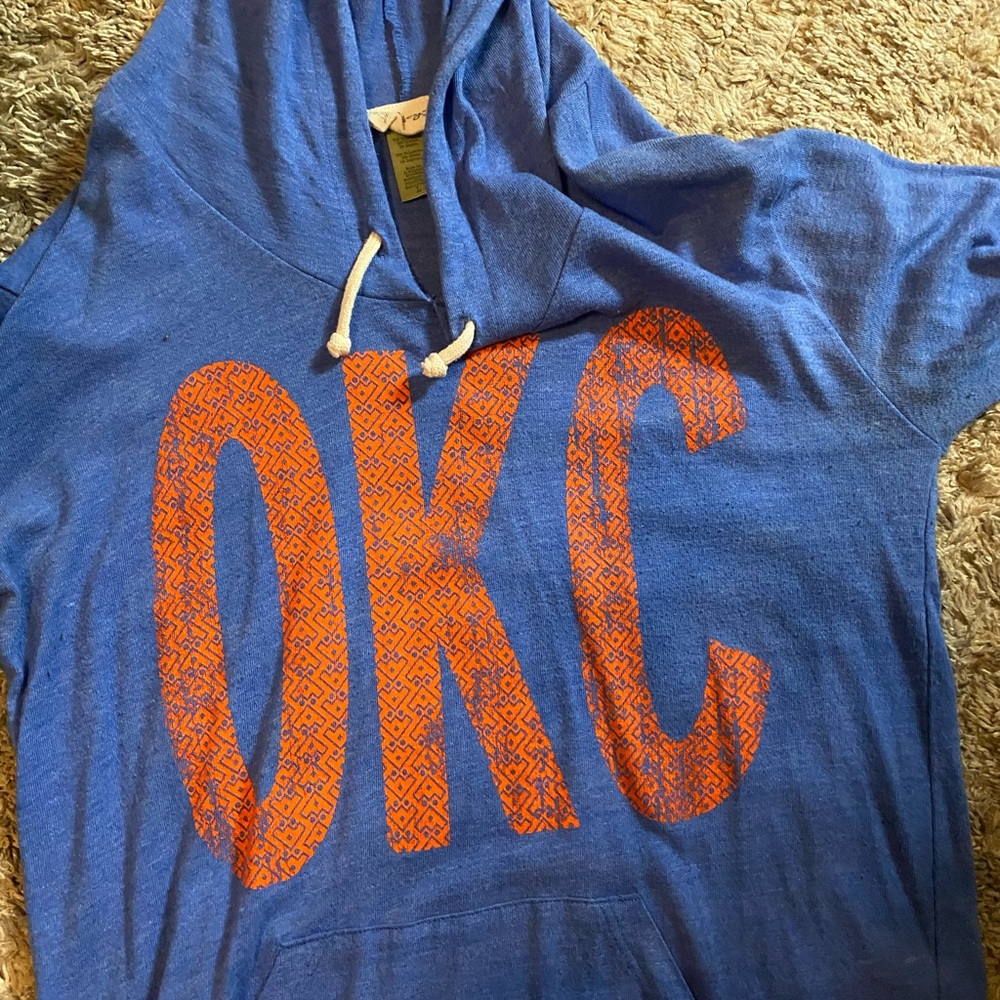 Womens tops.